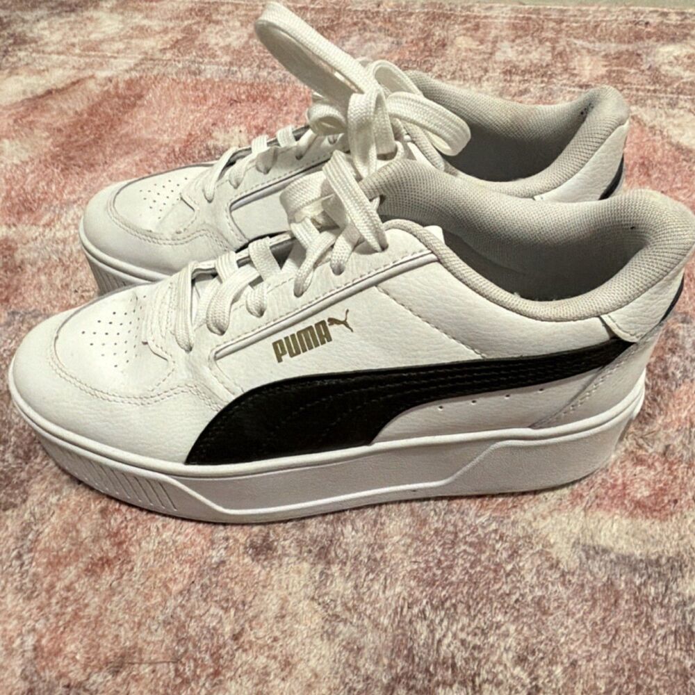 PUMA Kid’s SIZE 5.5 White Black Low Top Lace Up Breathable Leather Sneakers